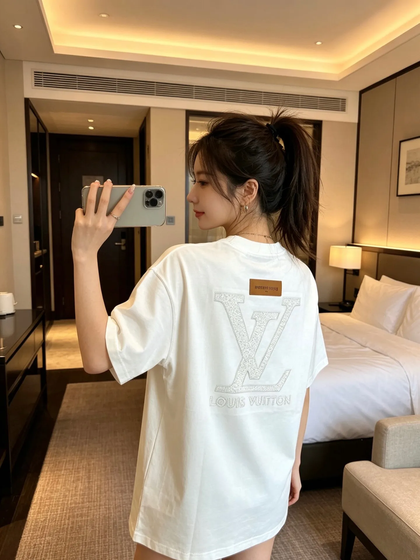 Louis Vuitton/Louis Vuitton front and back letter woven embroidered short sleeves